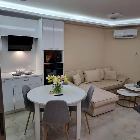 Apartament Апартамент *